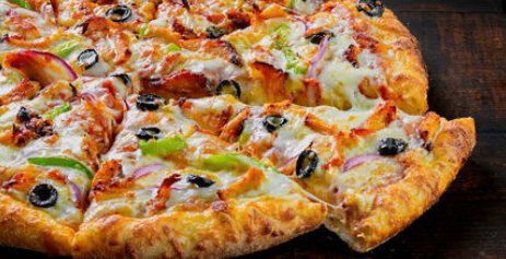 Tandoori Spicy Chicken Pizza at Canadian Pizza Unlimited Edmonton